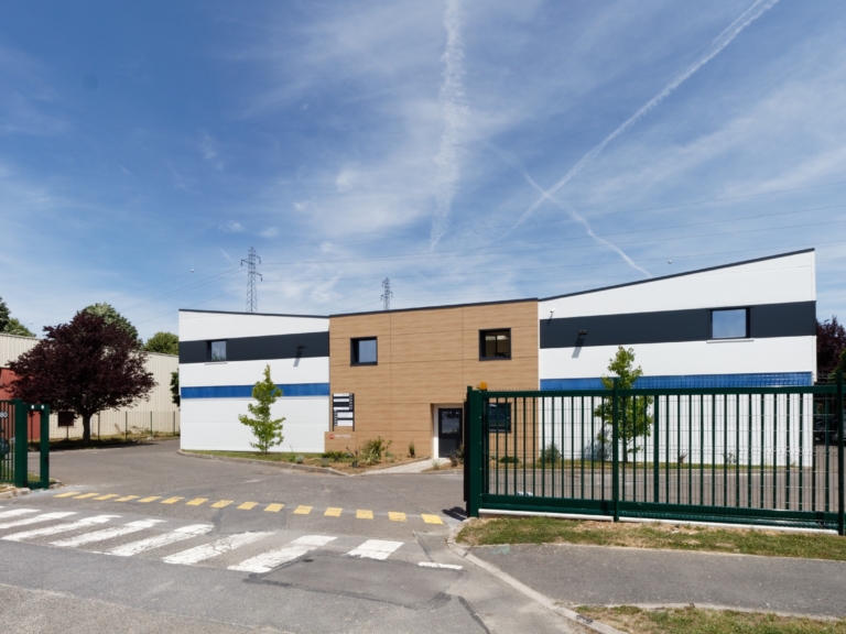 Location Local d'activités 148m² à Moissy Cramayel